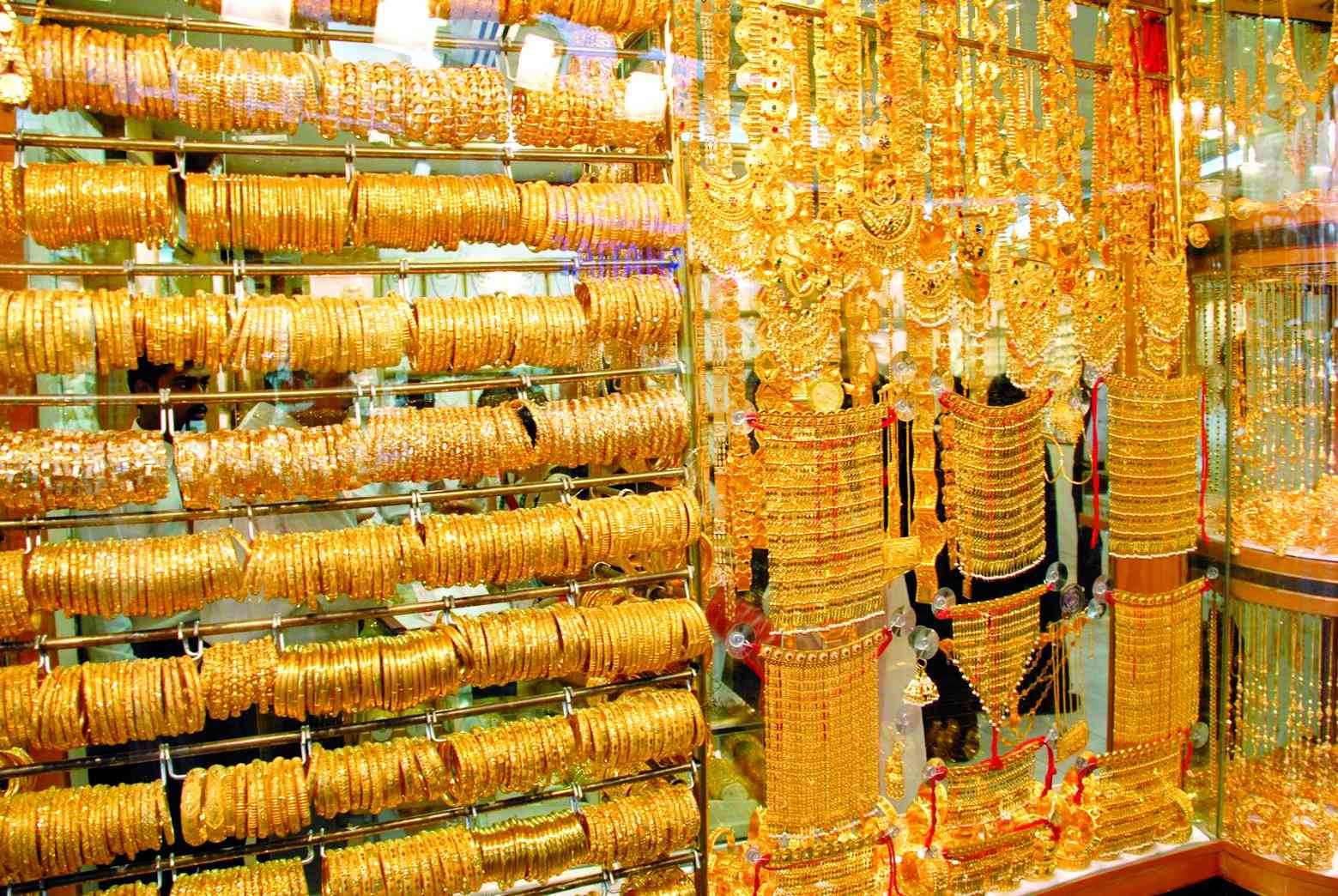 أسعار الذهب في مصر اليوم الأحد 15 نوفمبر